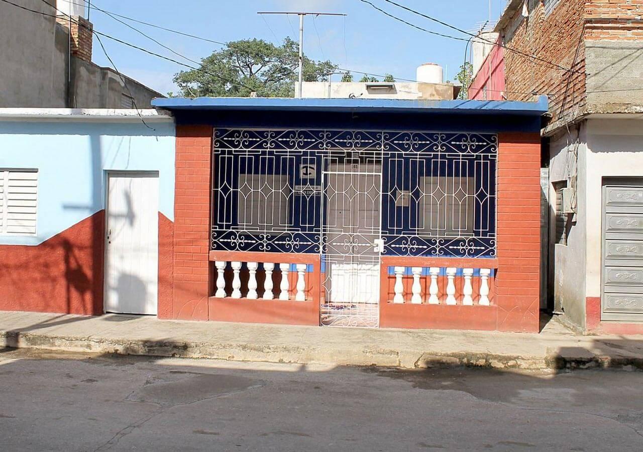 Casa Hospedaje Alayn Enrique TRINIDAD