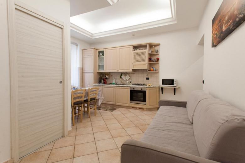 Central Holiday House