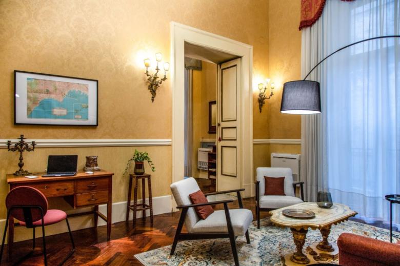  Royal Arthouse Apartment - Standard Rate