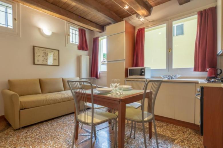 Santo Stefano Apartments - Scala A