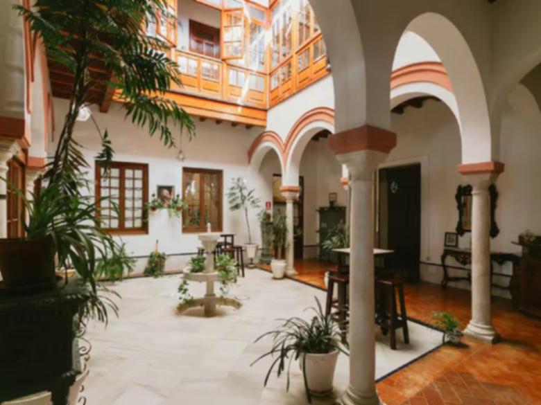 One&Lux Casa Maravillas 1