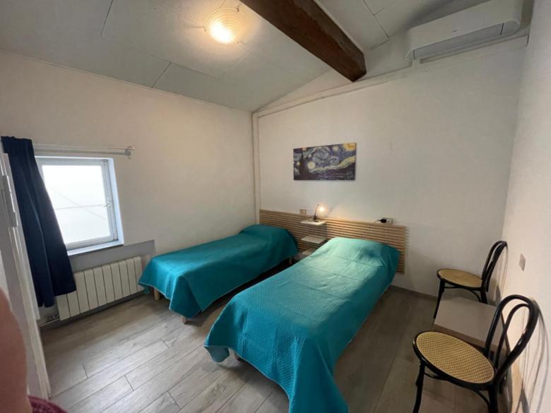  DG - Room2 - 2p