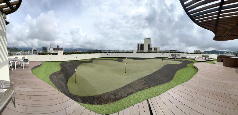 Cama Queen + Vista a las Montañas