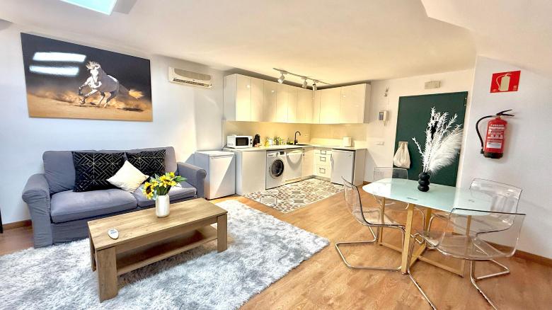 Duplex Naffah Apartments (E) C 107