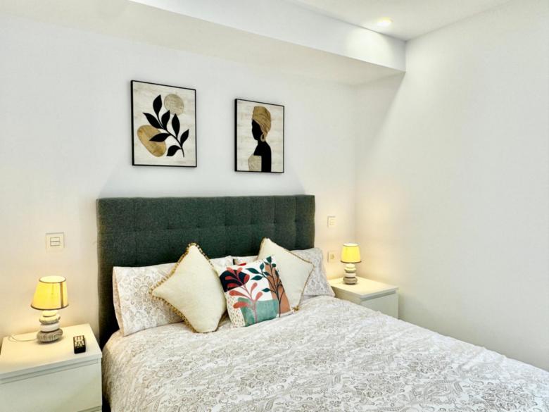 Amazing Seaside Studio - EaW Homes