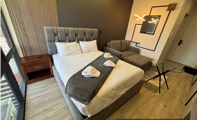 XOE H17 - Xoe Coliving Ecuador piso 17 luxury
