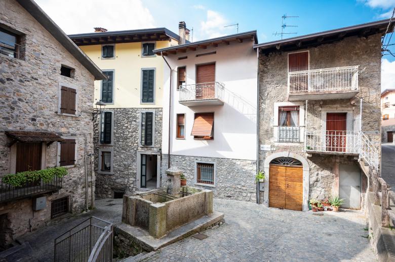 Alla Fontana di San Giorgio, Ceto Ospitar