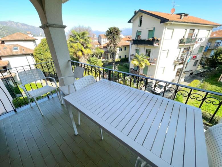 LovingStresa2 - Standard Rate