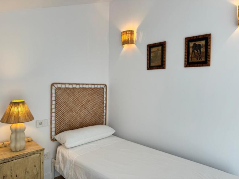 Sea and Mountain Views Penthouse in Guadalmina - EaW Homes