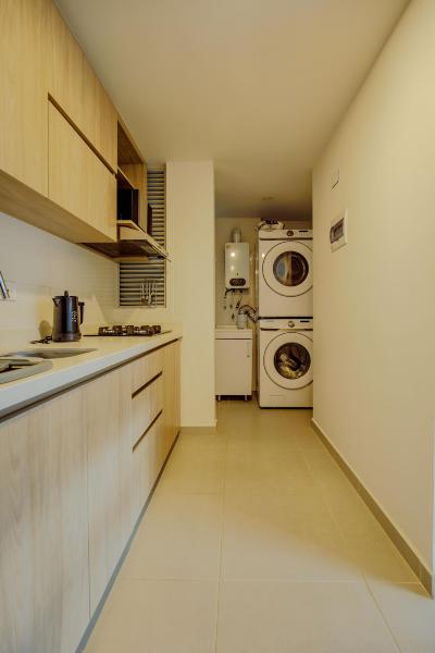 22 - Maravilloso y Amplio, apartamento cerca Cable Plaza (R2014)