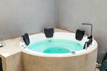 Las Lomas Luxury House