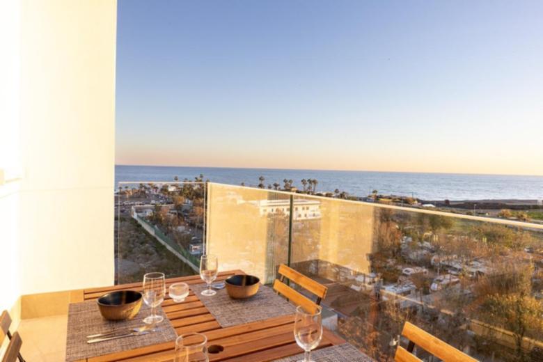 Pacific Calm Apartment