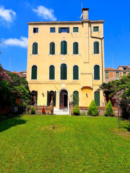 Domus Carla