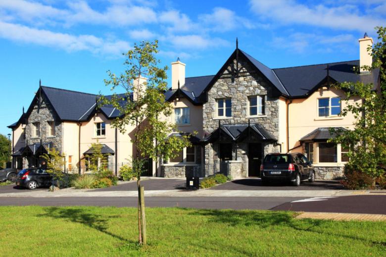Ardmullen 3 Bed Oak Style