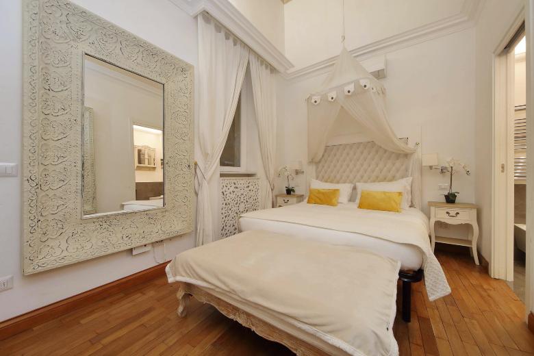 Imperial Navona by Flatinrome