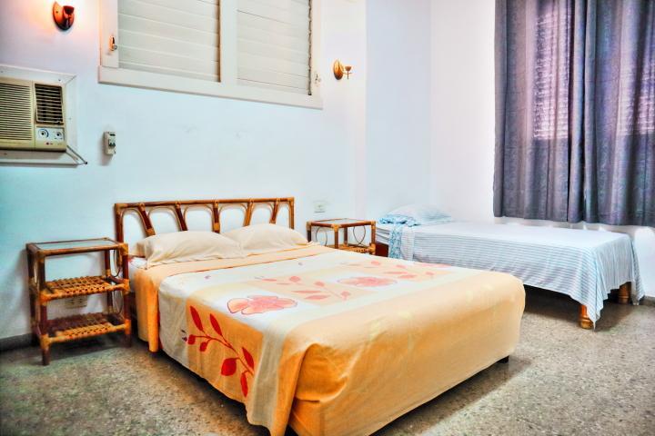 Lazaro B&B