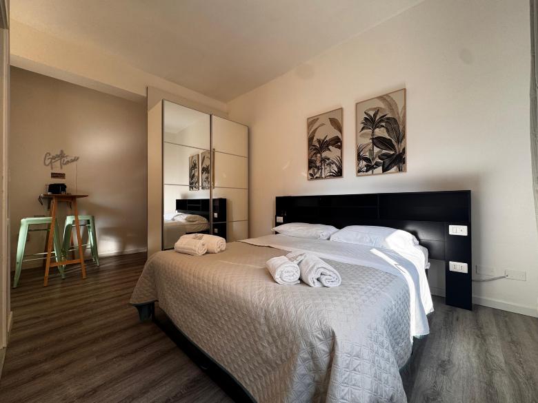 Room 1 - Azdora - Studio Flat