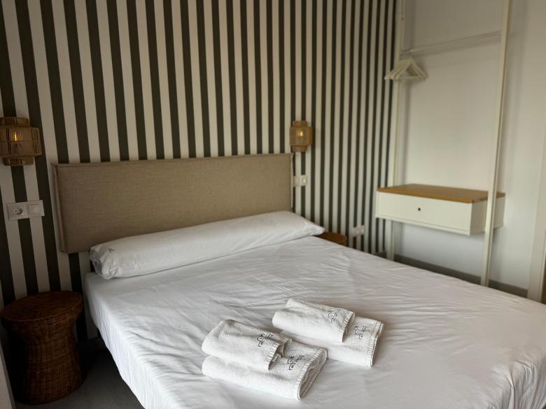 Marbella Beachfront Studio - EaW Homes