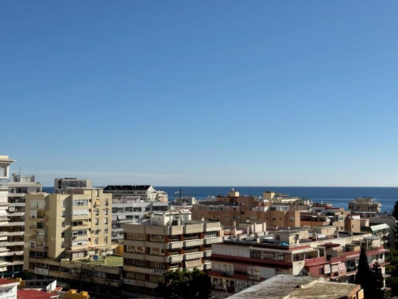 Oasis Studio II Marbella Center with mountain views - EaW Homes