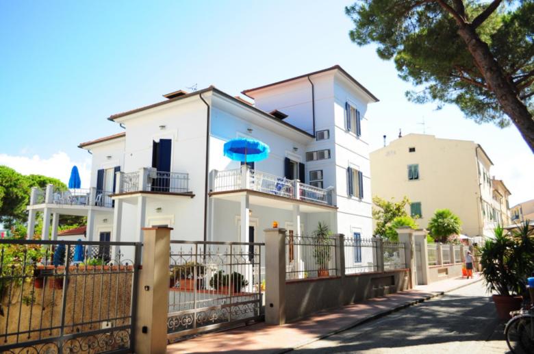 Marina Azzurra