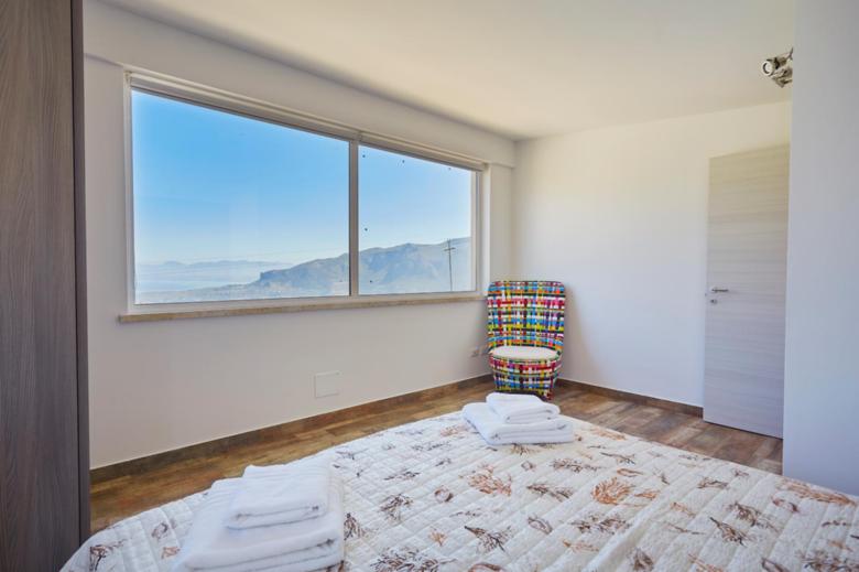 VILLA MONTEMAR