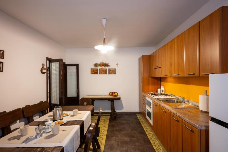 Francesca's House, Ceto Ospitar