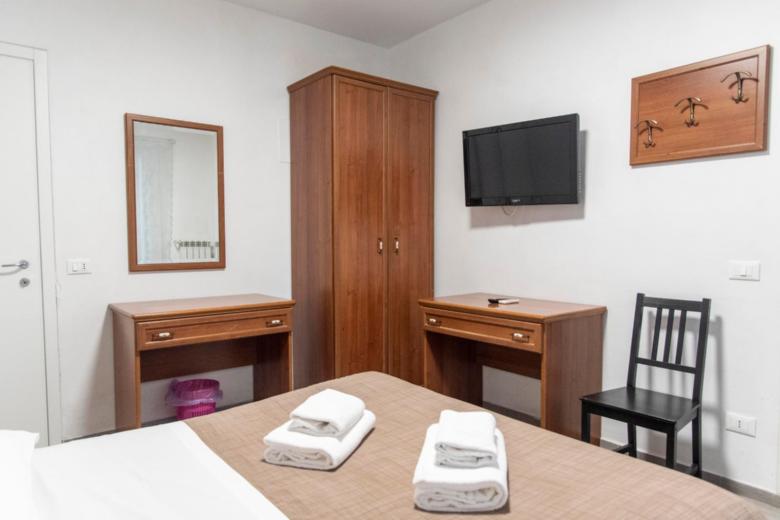 PS- A - Double or Twin Room Standard Rate