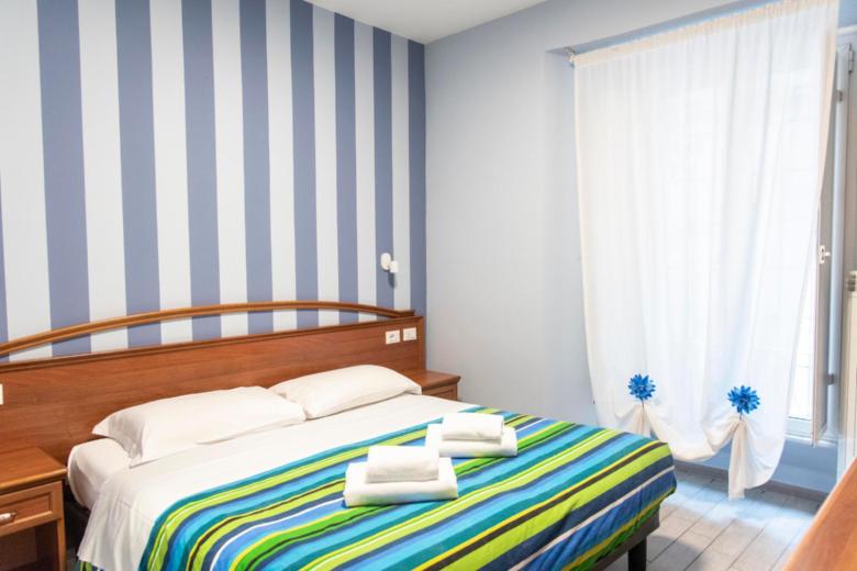PS- D - Twin Room Standard Rate