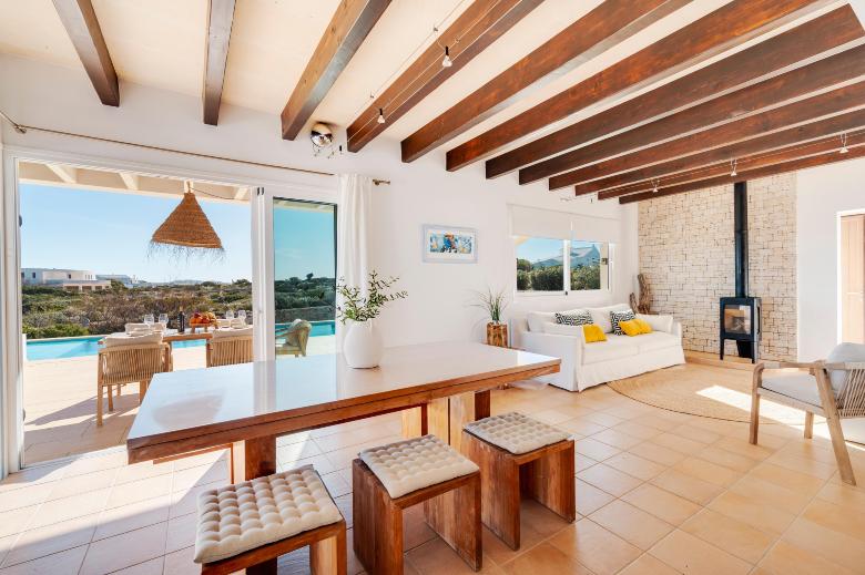 Villa Mercedes - Villa tranquila con vistas al mar