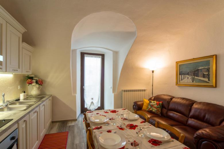 Casa Margherita PT, Borno Ospitar