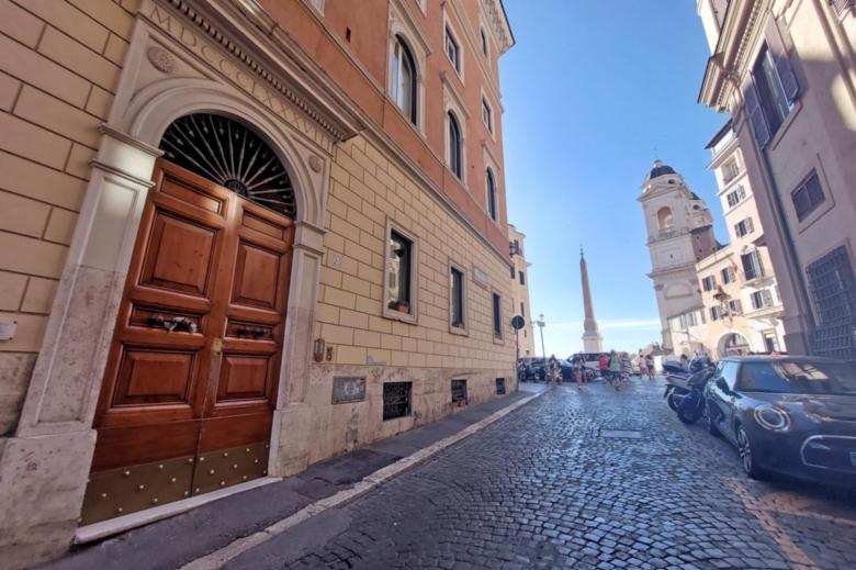 Spanish Steps 2 by Flatinrome