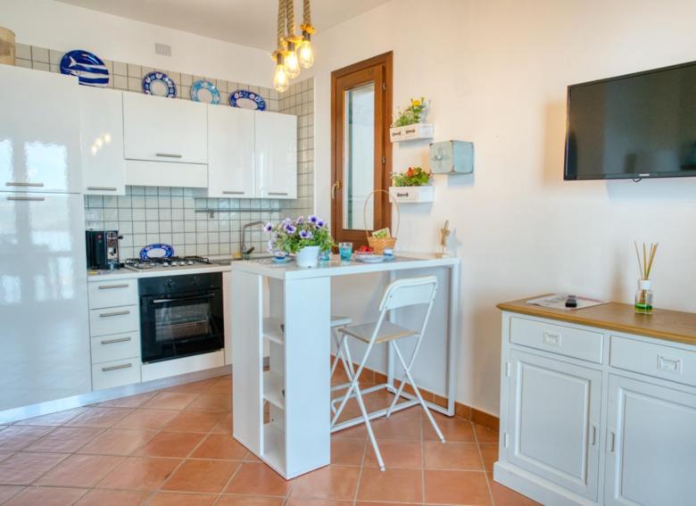 Villa Parmenide 1: due Camere da Letto con Vista Mare (R2)