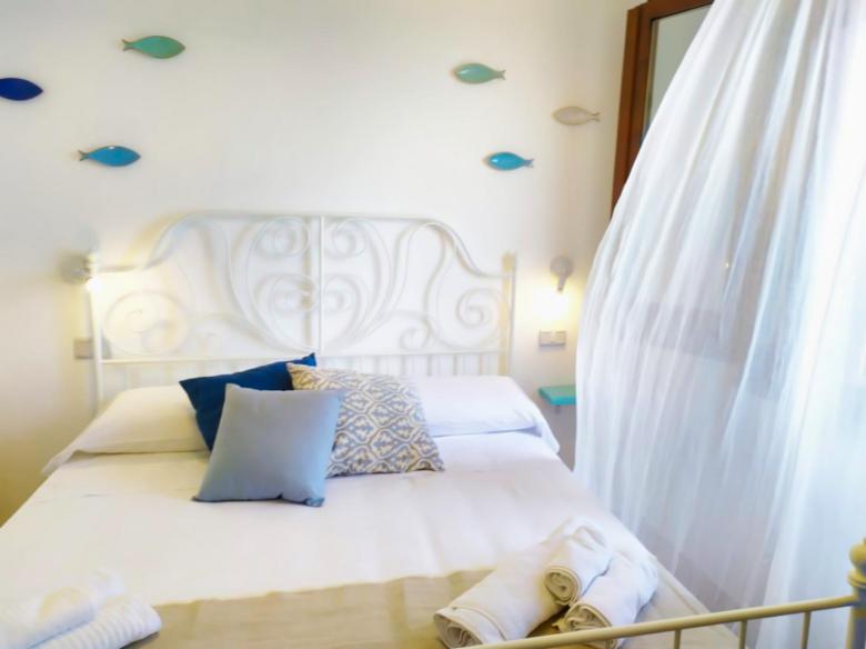 Villa Parmenide 2: due Camere da Letto con Vista Mare e Vasca Idromassaggio 
