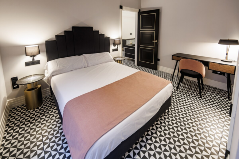 Maguilla 2 Habit- Doble (6 Pax) Standard