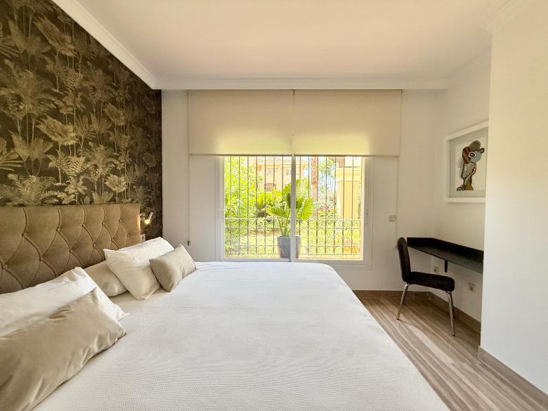 Sea Breeze Luxury  Hacienda Elviria - EaW Homes