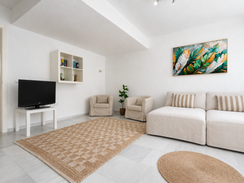 City Center Studio II - EaW Homes