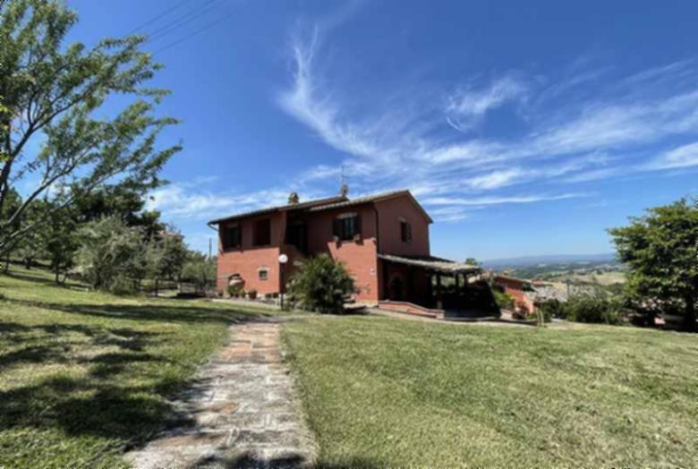 TENUTA SAN SAVINO DELLE ROCCHETTE- Calvi dell'Umbria-Umbria