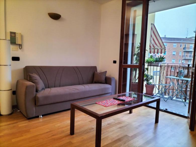 CASA ATENE - MILANO
