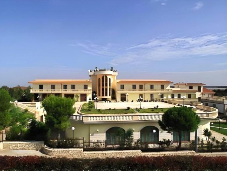 UNICO Serrone Palace