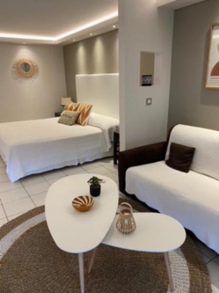 Ocean front Studios,  steps from the Beach