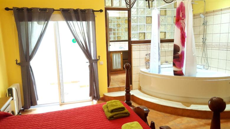 LOFT  RUSTICO semi-refundable