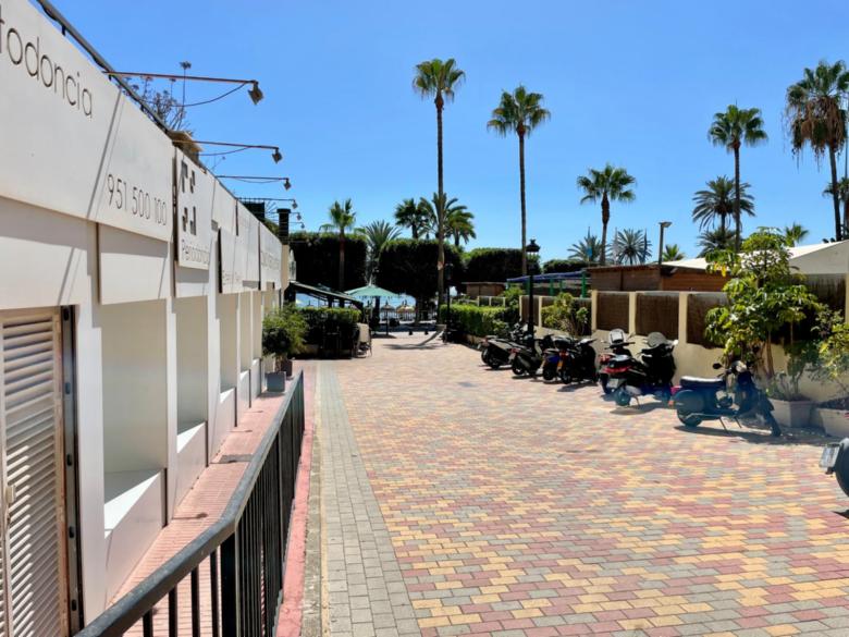 Mediterraneo Studio Frontbeach - EaW Homes