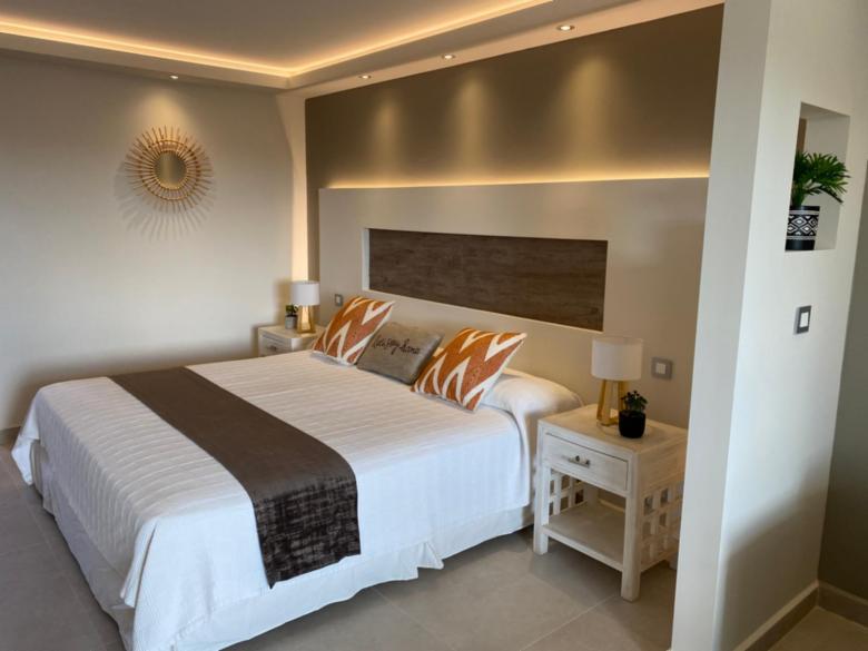 Ocean SXM Studio, orient beach