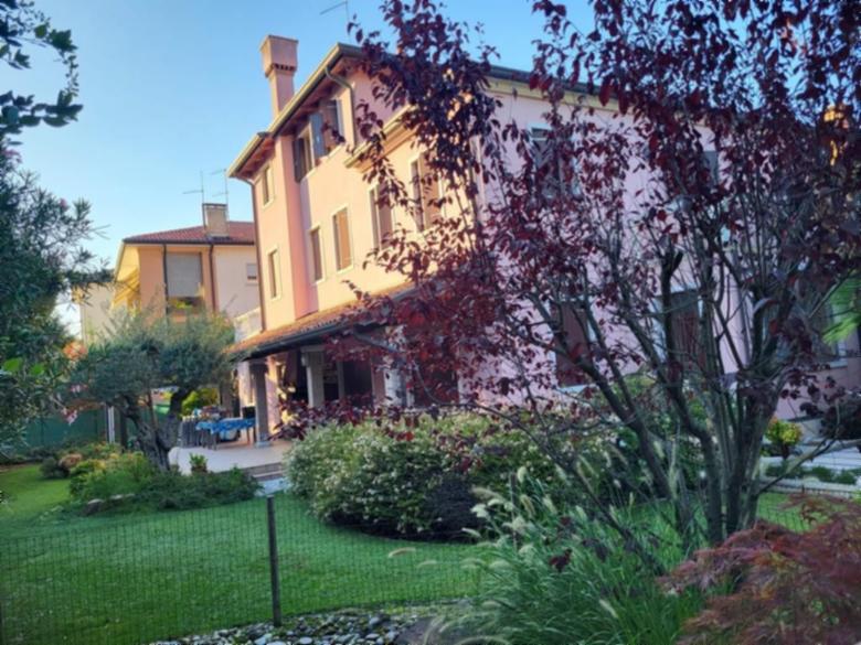 Casa Elti - Shanti Apartment