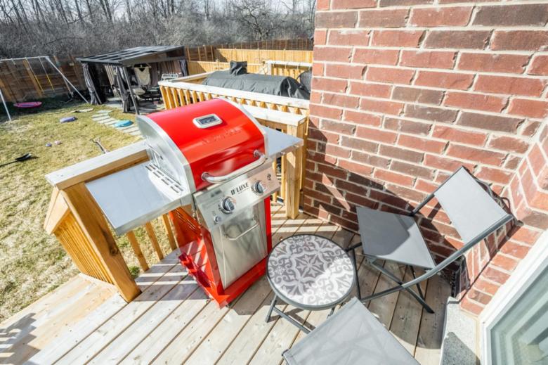 Thorold. New 3BR 2BA Townhome, 19 km to Niagara Journey