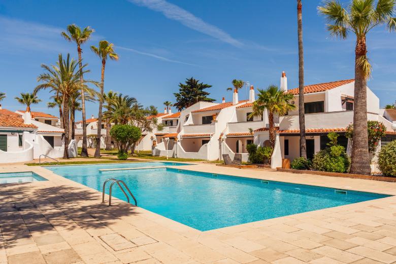 Es Bosc Polit – Apartamento con terraza y piscina
