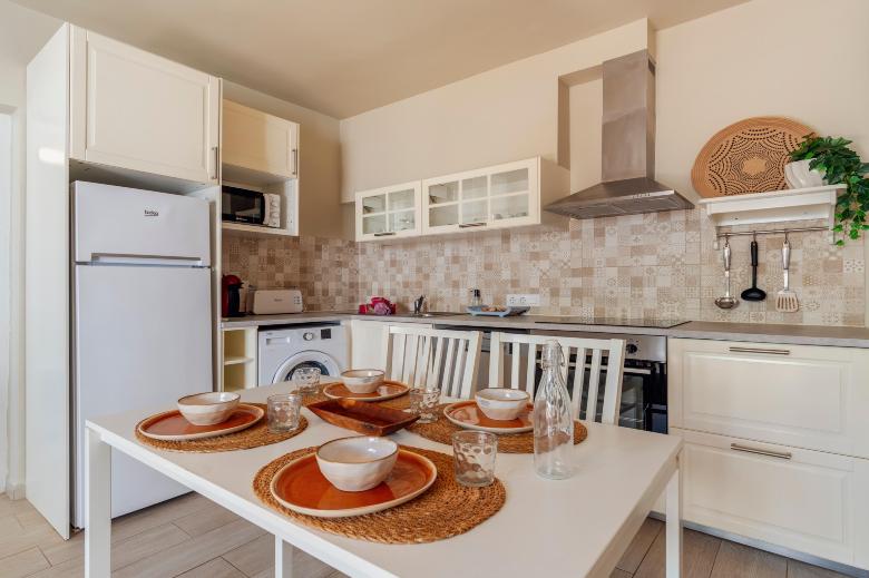 Es Bosc Polit – Apartamento con terraza y piscina