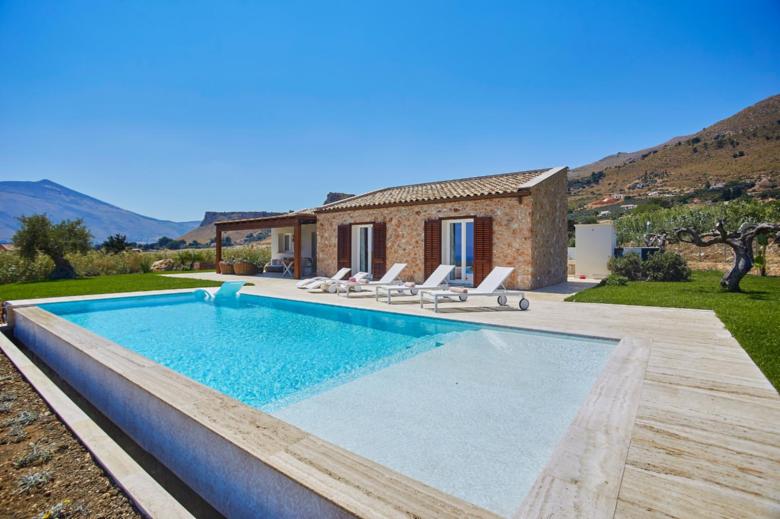 VILLA DEL BORGO