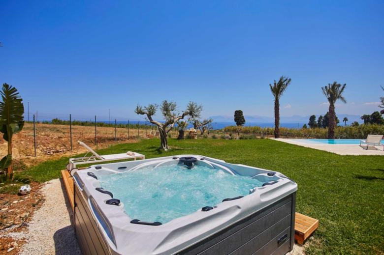 VILLA DEL BORGO