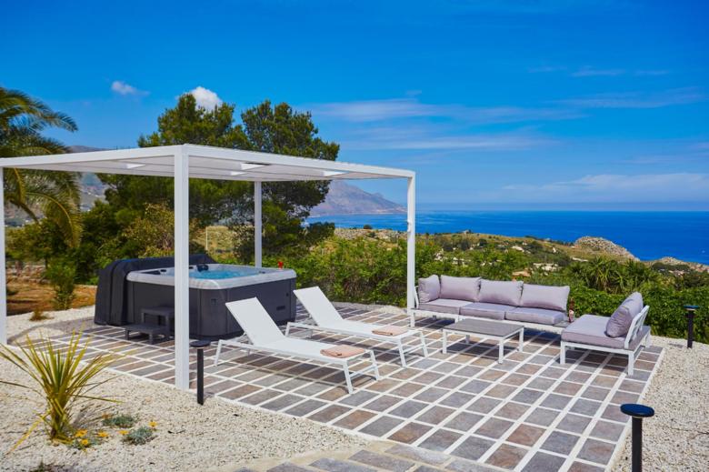 VILLA DEL DRAGO